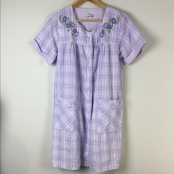 Croft & Barrow House Dress Purple Plaid Button-Up Dress with Floral Embroidery - Picture 1 of 6